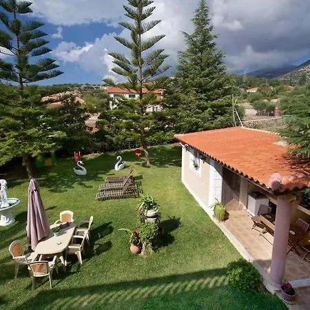 Madalena's Apartment Razata