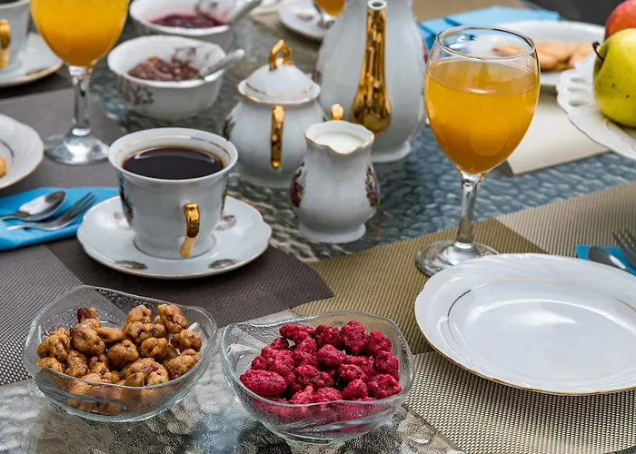 Апартаменты Madalena's