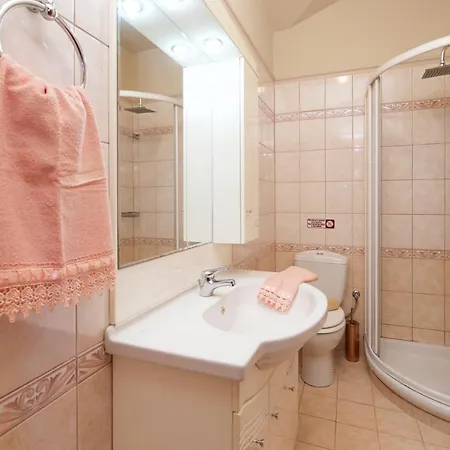 Madalena's Apartment
