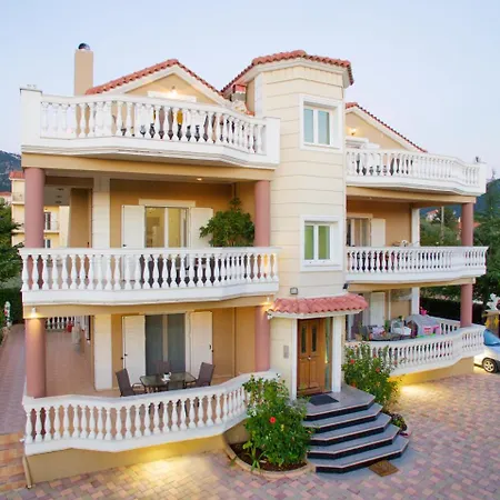 Madalena's Apartament Razáta